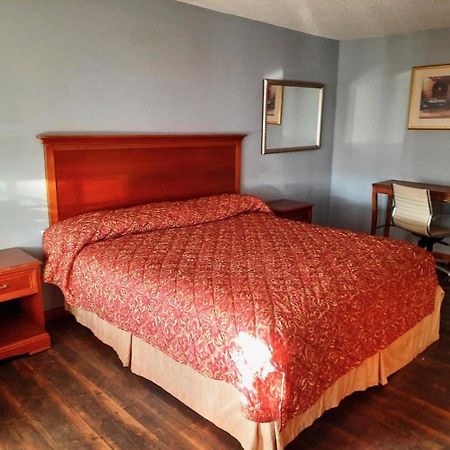 Hiway Inn Express Elk City Exteriér fotografie
